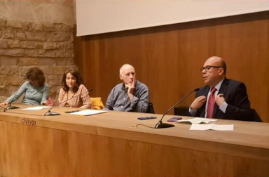 Foro reina Juana de Albret y Parroquia de Pamplona celebran actividad